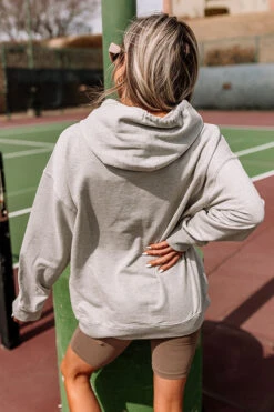 Malibu Tennis Club French Terry Graphic Hoodie Top 13 Malibu Tennis Club French Terry Graphic Hoodie Top -Chic Essence 2207141536000 2023032615555200 b4c4c682malibu tennis club french terry graphic hoodie top