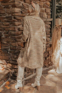 Vermont Strolls Knit Cardigan -Chic Essence 2208185666000 2022090607504500 4ecb1d18vermont strolls knit cardigan