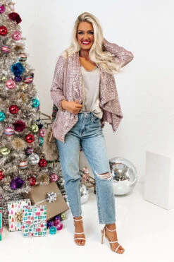 Splash Of Luxury Sequin Blazer In Blush -Chic Essence 2208262895000 2022112115320400 28f9634esplash of luxury sequin blazer in blush
