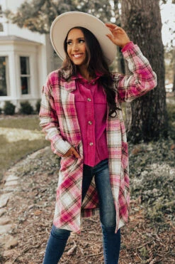 Warm On Up Plaid Jacket -Chic Essence 2209024306000 2022091908060700 bfbf4100warm on up plaid jacket