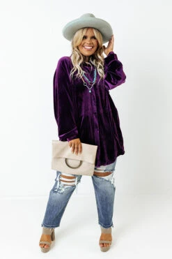 Apple Cider Sips Velvet Top In Purple Curves -Chic Essence 2209138974000 2022092708442800 9356be03apple cider sips velvet jacket in purple curves