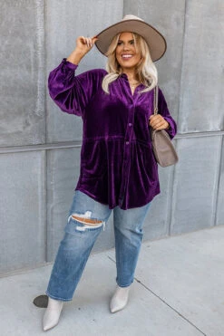 Front Page -Chic Essence 2209138974000 2022110709350100 12fa538aapple cider sips velvet top in purple curves