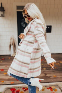Layers Of Love Plaid Coat -Chic Essence 2209303888000 2022101313404900 07d1e558layers of love plaid coat
