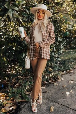 The Kaeli High Waist Faux Leather Pants -Chic Essence 2209306289000 2022102009154500 9fbf4958the kaeli high waist faux leather pants