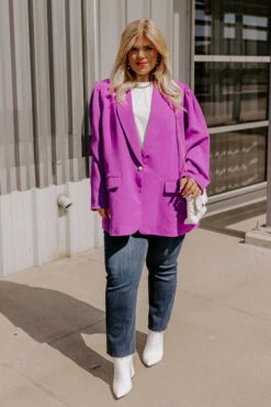 Latest Obsession Blazer Curves 13 Latest Obsession Blazer Curves -Chic Essence 2209309505000 2022100710232900 57a4cadalatest obsession blazer curves