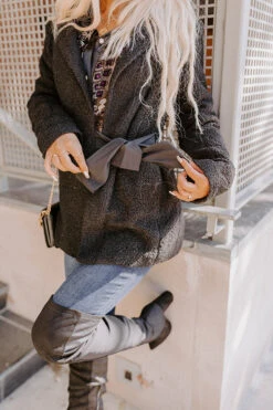 Friday Favorite Sherpa Jacket 12 Friday Favorite Sherpa Jacket -Chic Essence 2210144738000 2022102411525300 afd75bb0friday favorite sherpa jacket