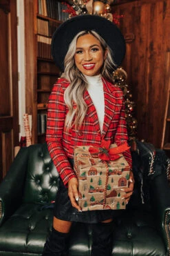 Endless Cheer Plaid Blazer -Chic Essence 2210201940000 2022110112362000 7a00a528endless cheer plaid blazer