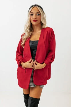 Popular Song Blazer In Wine -Chic Essence 2210241017000 2022112812451900 b6af191apopular song blazer in wine