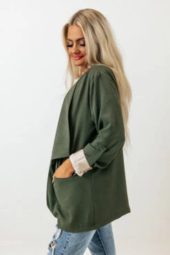 Popular Song Blazer In Olive -Chic Essence 2210248000000 2022112212492200 932bde9epopular song blazer in olive