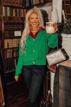 Merriest Ever Cardigan In Green -Chic Essence 2211014065000 2022110308480700 36874c19merriest ever cardigan in green