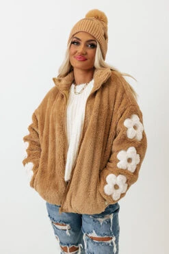 Kindness Everywhere Plush Jacket -Chic Essence 2211147600000 2022112211472800 61a379b4kindness everywhere plush jacket