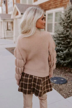 Flurries On Repeat Sweater -Chic Essence 2211174593000 2022120113470400 8248c5b7flurries on repeat sweater