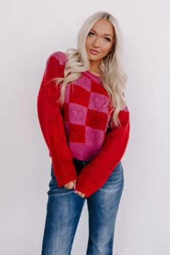 Queen Of Hearts Knit Sweater -Chic Essence 2212199360000 2023010914060300 9a8f96ffqueen of hearts knit sweater