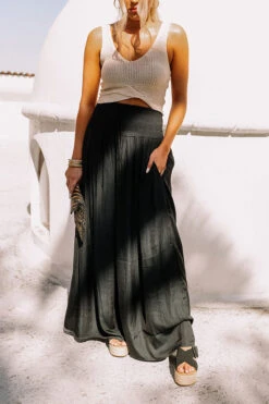 Tried And Tropical High Waist Pants In Black 13 Tried And Tropical High Waist Pants In Black -Chic Essence 2301094758000 2023020810583700 7f6288cdtried and tropical high waist pants in black