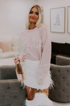 Bride Sweater -Chic Essence 2301169491000 2023012609313200 33e94030le lis express sample 3