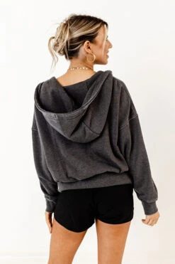 Along The Path Sweater In Vintage Black -Chic Essence 2301189687000 2023022312190300 a092a99balong the path sweater in vintage black