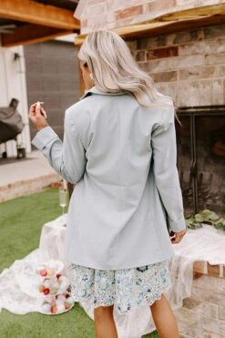 Parisian Perfection Blazer In Sky Blue 12 Parisian Perfection Blazer In Sky Blue -Chic Essence 2302235924000 2023030818504100 b6efdb6fparisian perfection blazer in sky blue