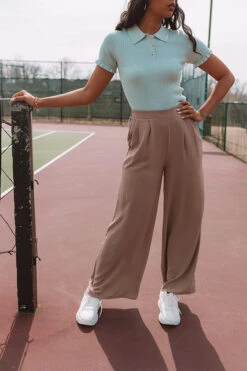 The Maddie High Waist Trousers In Taupe 14 The Maddie High Waist Trousers In Taupe -Chic Essence 2303167119000 2023032814105400 d77183ddthe maddie high waist trousers in taupe