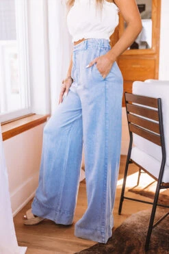 The Riley High Waist Chambray Trousers In Light Wash 9 The Riley High Waist Chambray Trousers In Light Wash -Chic Essence 2304046580000 2023041807590300 17d0e429the riley high waist chambray trousers
