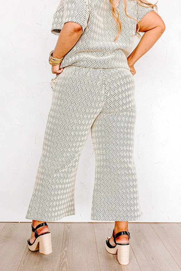 A-Lister Status High Waist Trousers Curves 6 A-Lister Status High Waist Trousers Curves - Image 4